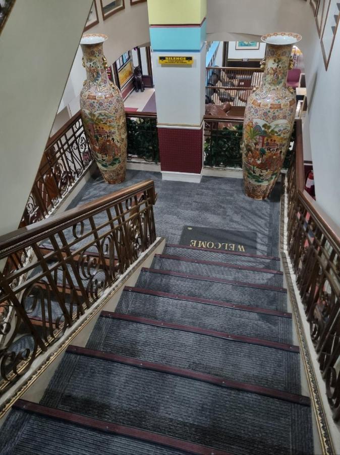 Clark Angeles Tiger Hotel Eksteriør billede